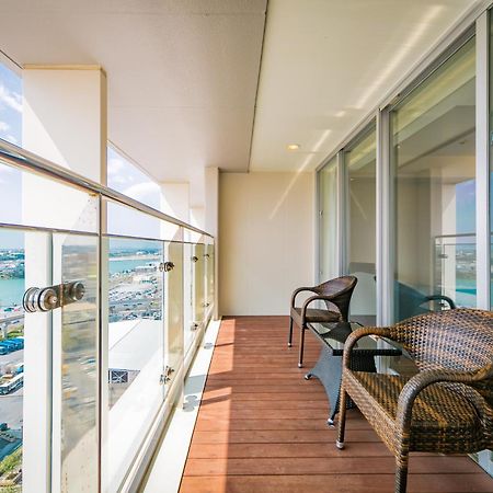 Naha Tokyu Rei Hotel Екстер'єр фото
