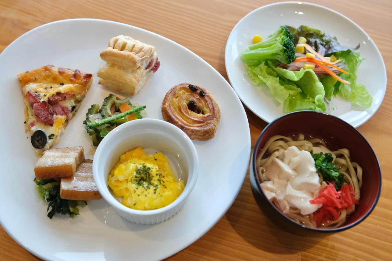 Naha Tokyu Rei Hotel Екстер'єр фото
