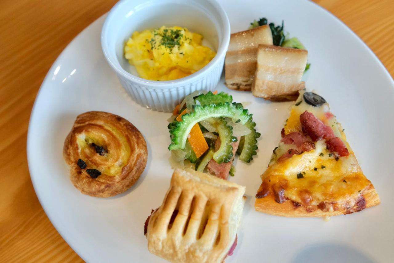 Naha Tokyu Rei Hotel Екстер'єр фото